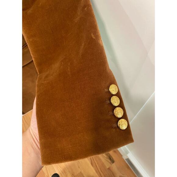 Nili Lotan Francine Velvet Jacket in Caramel - Picture 6 of 13